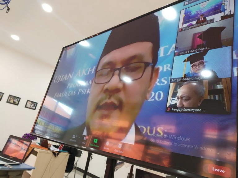 Bahas kinerja millenial, Ketua Stiamak raih gelar Doktor Psikologi dari Unair